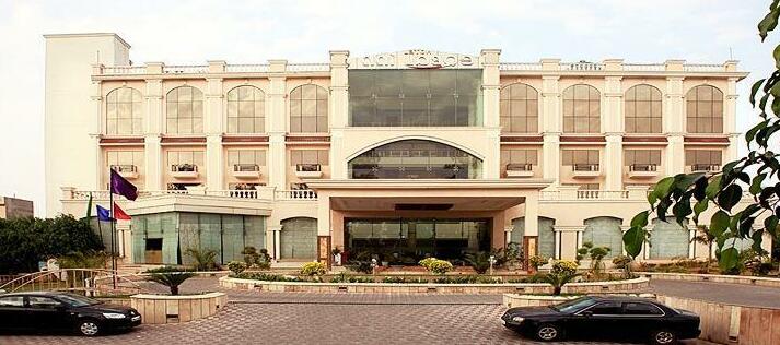 Hotel Eqbal Inn - Photo3
