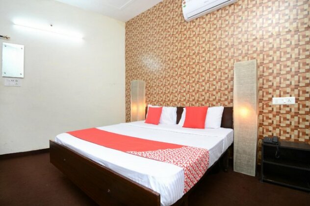 OYO 33024 Urban Guest House - Photo2
