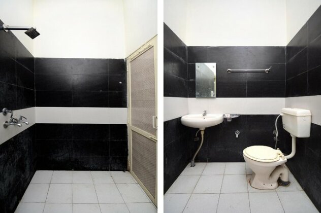 OYO 33024 Urban Guest House - Photo5