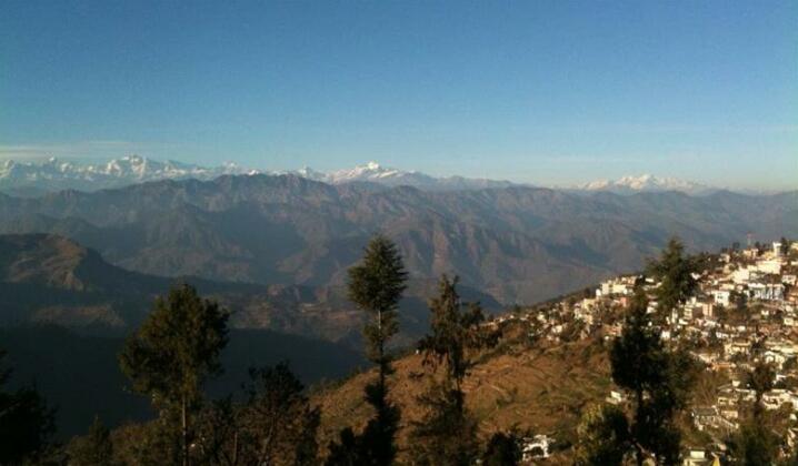 Hotel Deep Dinky Dine Pauri - Photo5