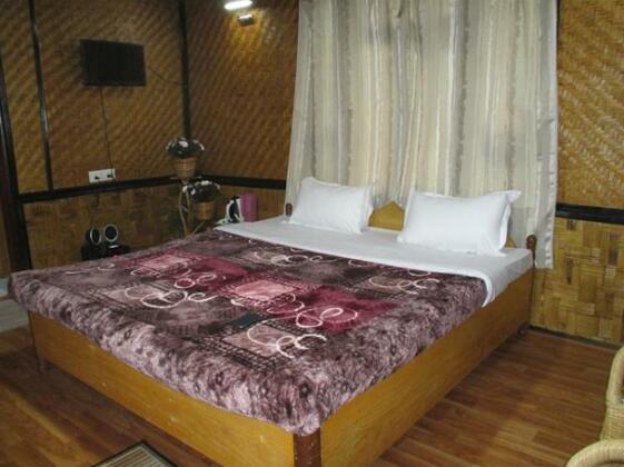 Nature Hilltop Resort - Photo2