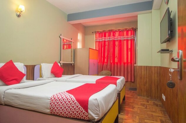 OYO 49861 Hotel Himalayan - Photo2