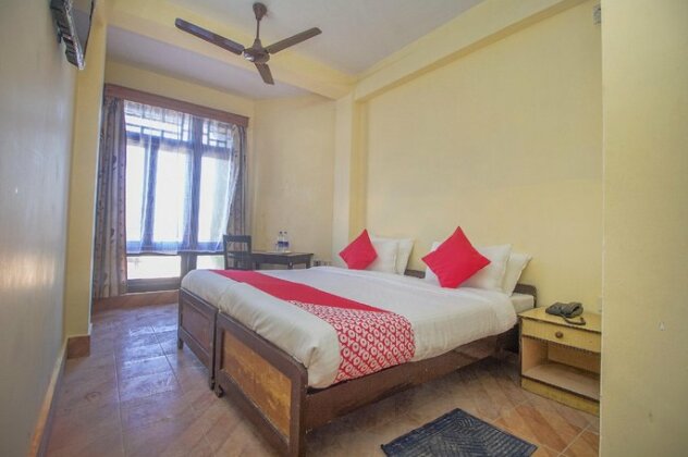 OYO 64383 Hotel Himsagar - Photo2