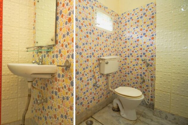SPOT ON 66672 Chayatal Homes - Photo4