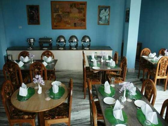 The Aryan Regency Hotel Pelling - Photo2