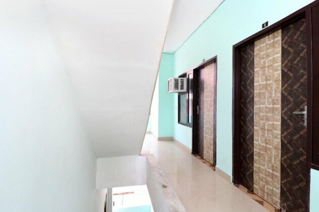 OYO 24992 Shiv House - Photo2