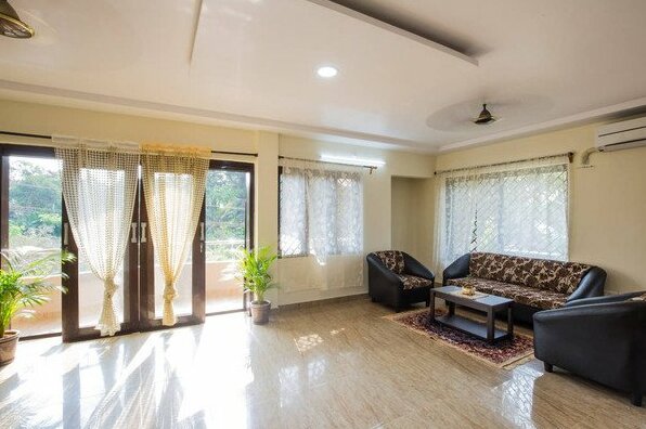 D'souza Lakeview Villa 5BHK for Large Group Stay - Photo2