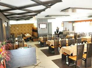 Hotel Raunak - Photo2