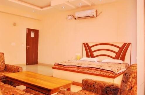 The Ashoka Residency - Photo2