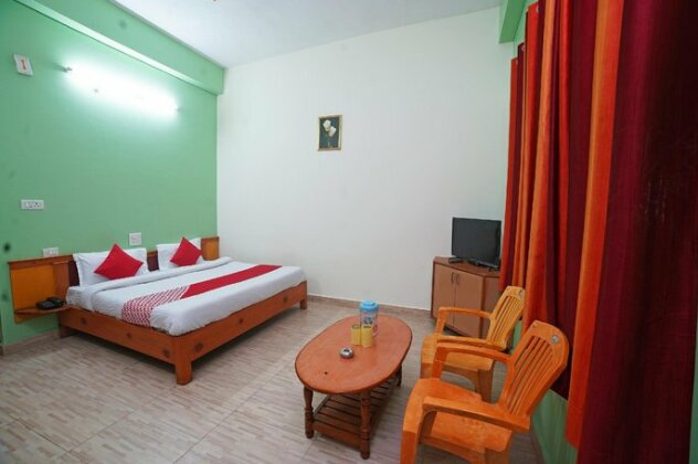 OYO 30628 Plaza Hotel - Photo2