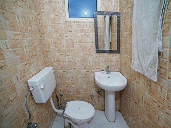 OYO 37525 Hotel Mall Palace Pithoragarh - Photo4