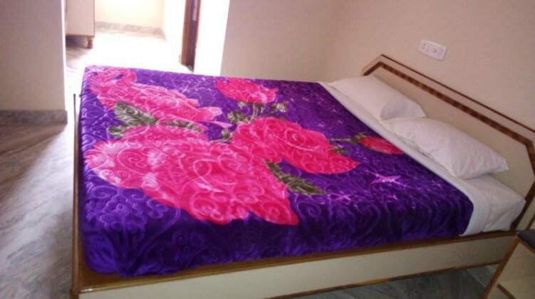 Hotel Saravana Grand - Photo4