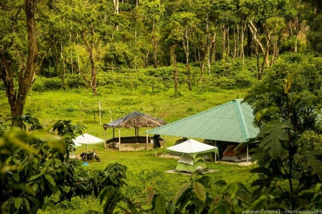 Camping In Remote Coorg - Photo3