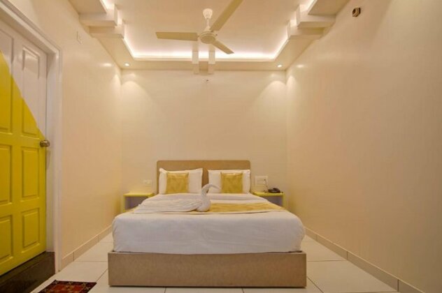 The Cocoon - Photo5