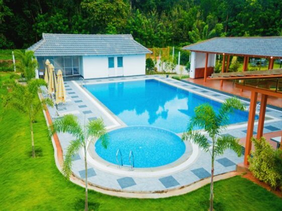 The Yellow Bamboo Resort & Spa - Photo5