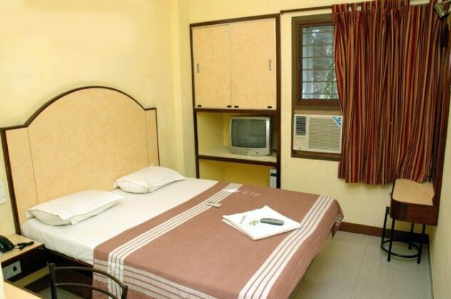 Aditya Inn Puducherry - Photo5