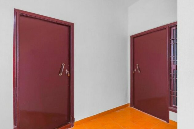 Elegant Studio in Rohini Delhi - Photo3