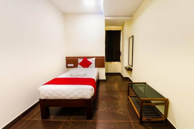 Hotel Signature Inn Puducherry - Photo2