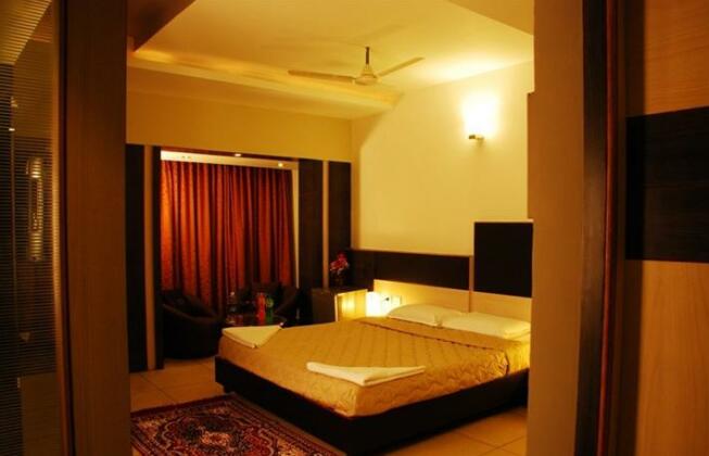 Hotel Sun Park Puducherry - Photo4