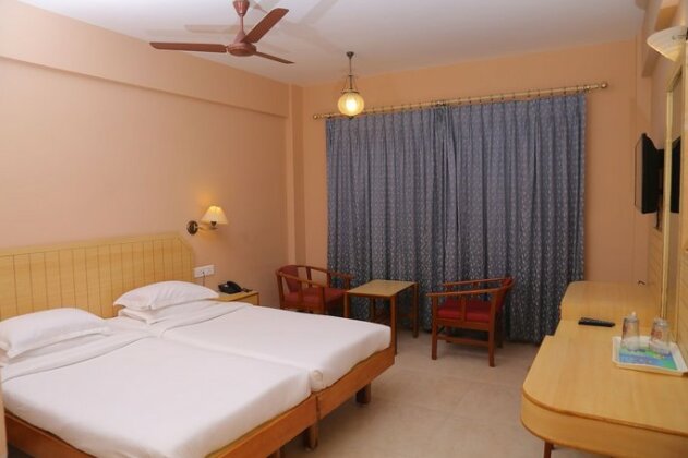 Hotel Surguru - Photo5