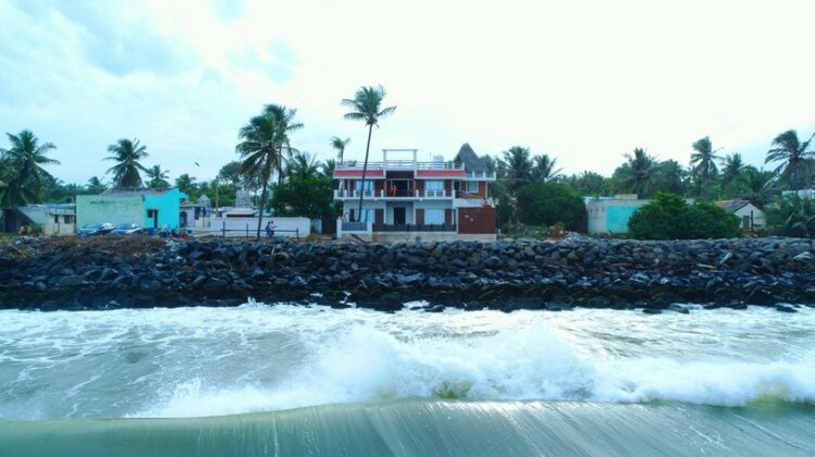L' Amby Bay - Photo2