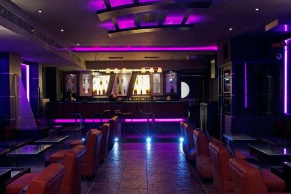P R Pride Inn - Photo2