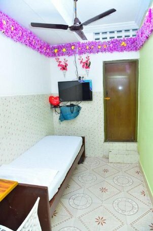 Udaya Inn - Photo5