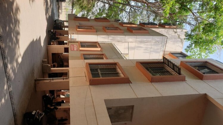 3 Bhk Service Apartment In Aundh