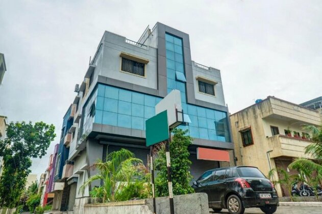 Cosy 1BR Stay in Kutwal Colony Pune