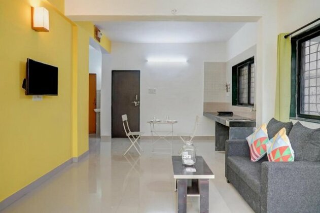 Cosy 1BR Stay in Kutwal Colony Pune - Photo2