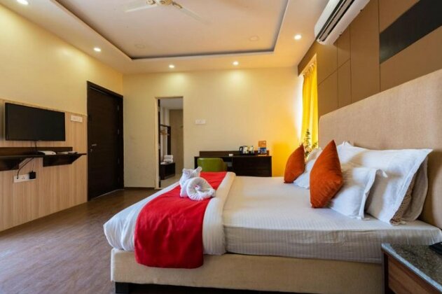 Hotel iSuite Luxor Undri Pune - Photo4