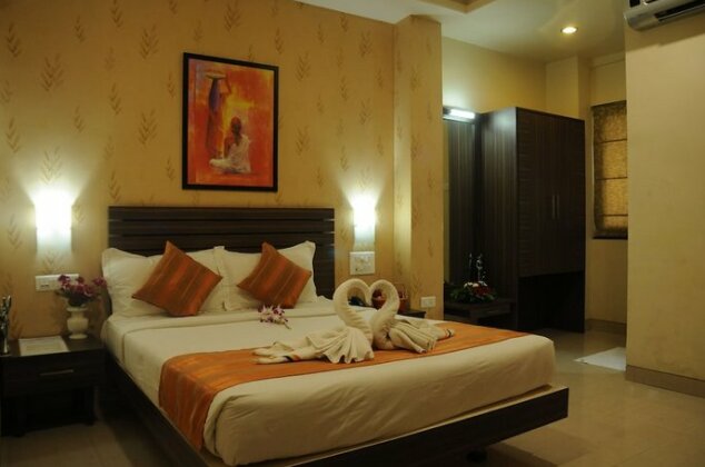Hotel Madhav International - Photo2