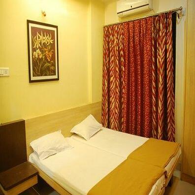 Hotel Rudra - Photo2