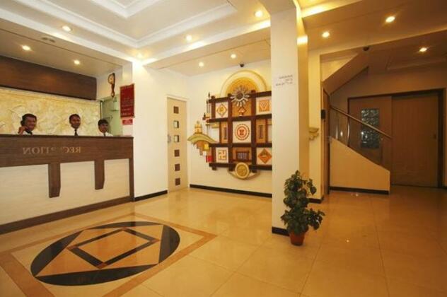 Hotel Suyash Deluxe - Photo4