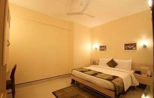 Hotel Woodland Pune - Photo4