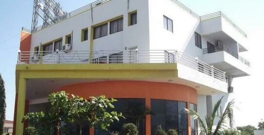 Kailash Lodging