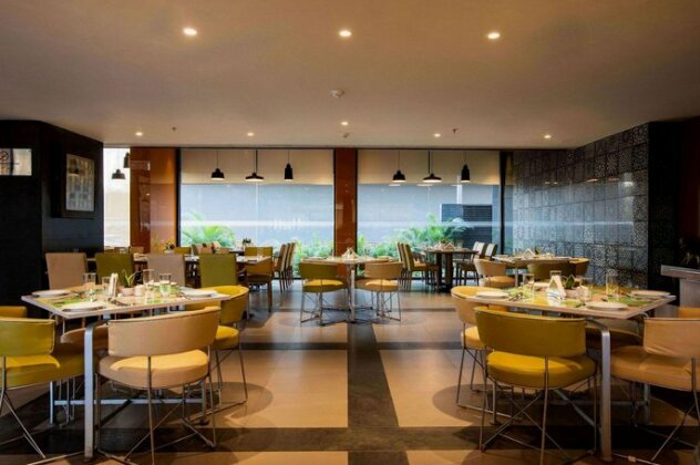 Lemon Tree Hotel Viman Nagar Pune - Photo3