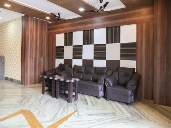 OYO 16670 Aradya Executive - Photo3