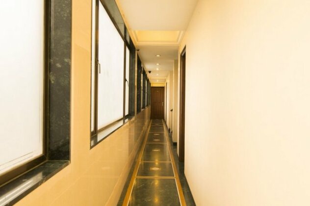 OYO 691 Hotel Srimaan - Photo4