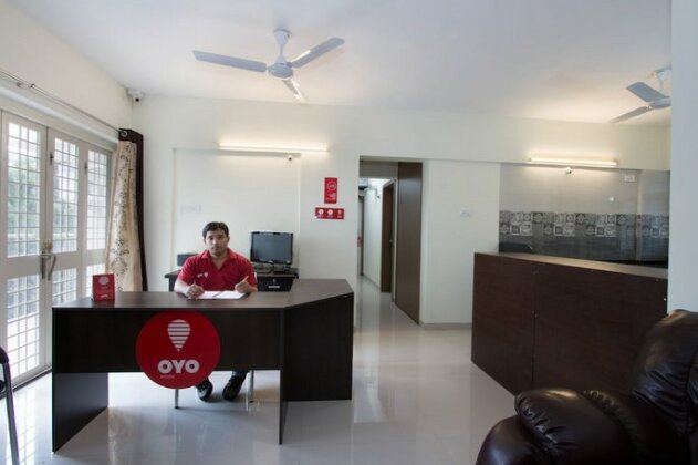OYO 9052 Leisurely Abode - Photo5