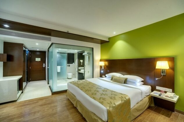 Ramee Grand Hotel and Spa Pune - Photo5