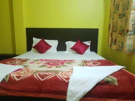 Goroomgo Jully Lodge Puri - Photo5