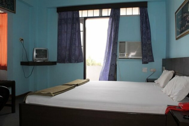 Hotel Arya Palace - Photo4