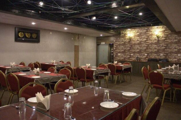 Hotel Sapphire International - Photo4