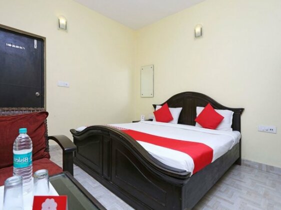 Hotel Surya Garden - Photo4