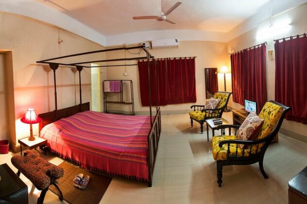 Judges Court Puri - Photo3