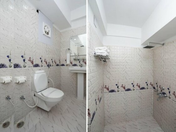 OYO 17418 Hotel Pipul - Photo4