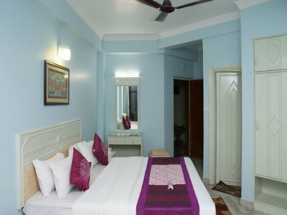 OYO 3670 near Marine Drive Road - Photo5