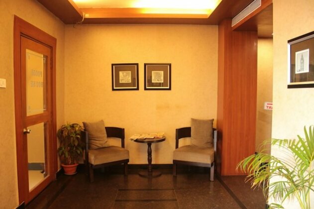 OYO Premium Grand Road Puri - Photo2