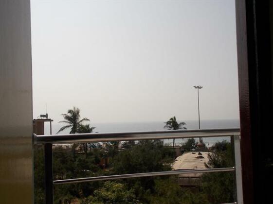 PHR Hotel Babu International - Photo4
